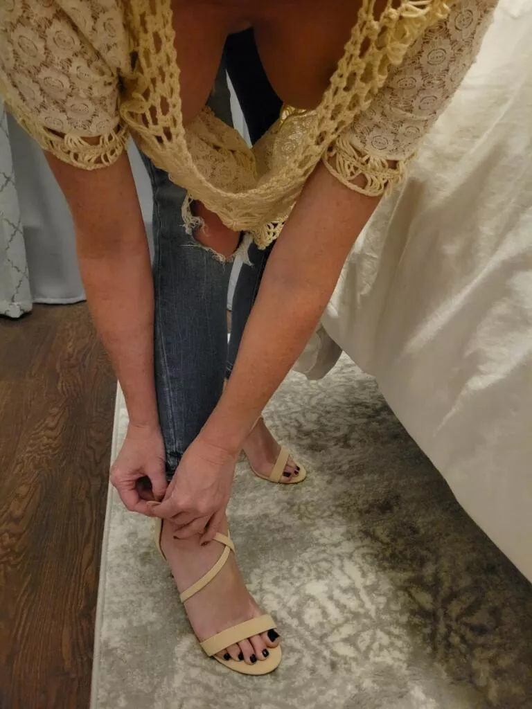 43 year old … Getting ready for class today posted by amy176