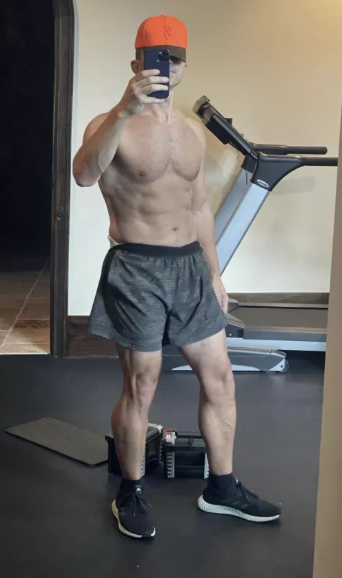 (46) don’t skip forearm day by Peace_Out_Homie