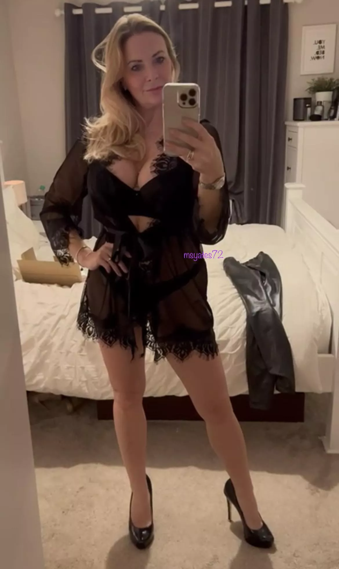 49F.. giving the younger girls a run for their money 💋 posted by MsYates72