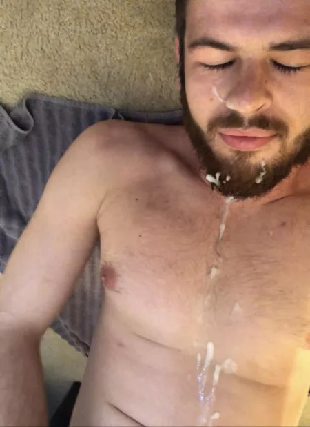 5 minutes after he said a dude would never make him cum 😅 by slitelytipsy