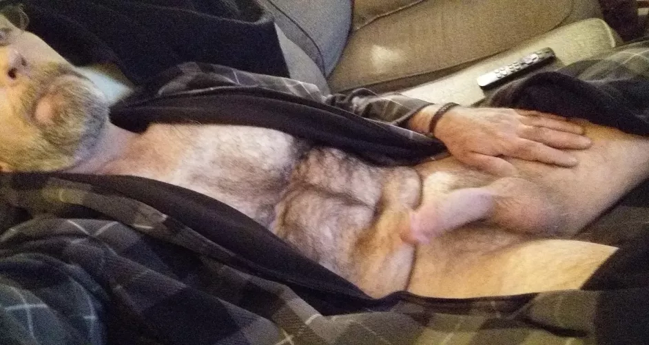 [50] Bedtime by thedadddynextdoor