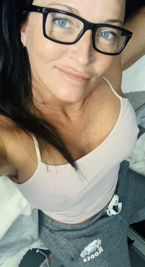 51 mom of two lovin life and feeling sexier than ever 💕 by mischieviousmomma70