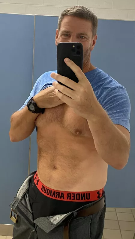 (52), taking a break at work by keyman22