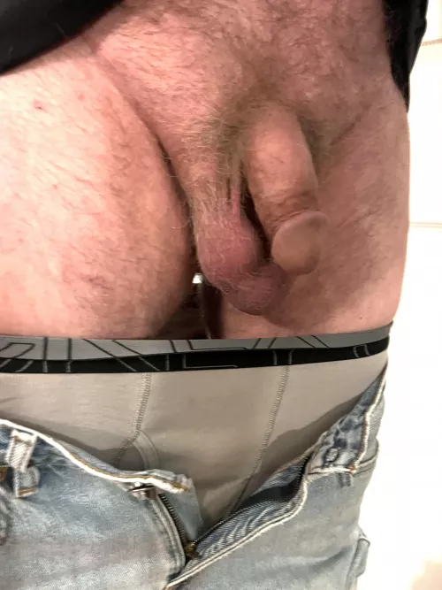 😉 (54) by voyeurme