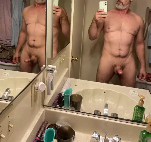 (54) Southern California beard and boner by pieceme2