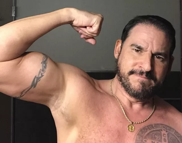 54yo dad pic. Do you like it? DM me. by buddytest99