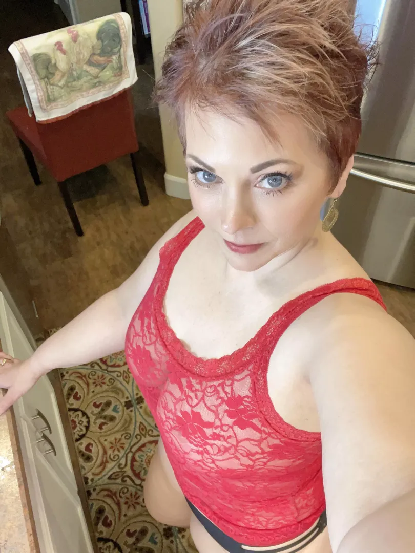55 years young…I’d tear you up babe…wanna find out? posted by RubyLynne50