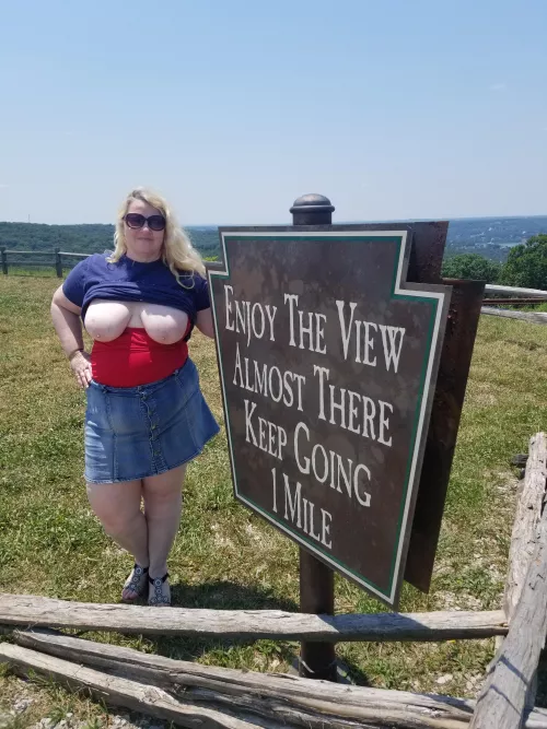 55(f) Bi! Branson has nice views!😈 by bevrock22