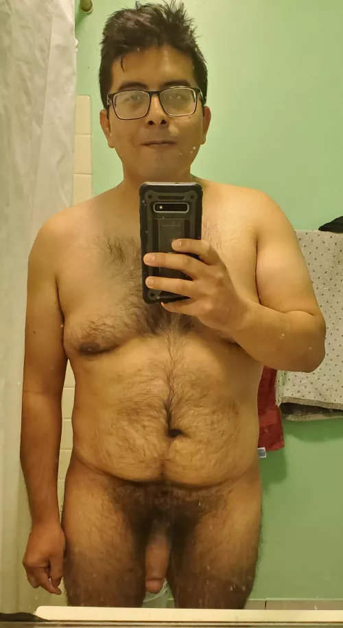 5'9, 230 lbs, trying to loose weight and to feel okay with my body by MyRedditUsername91