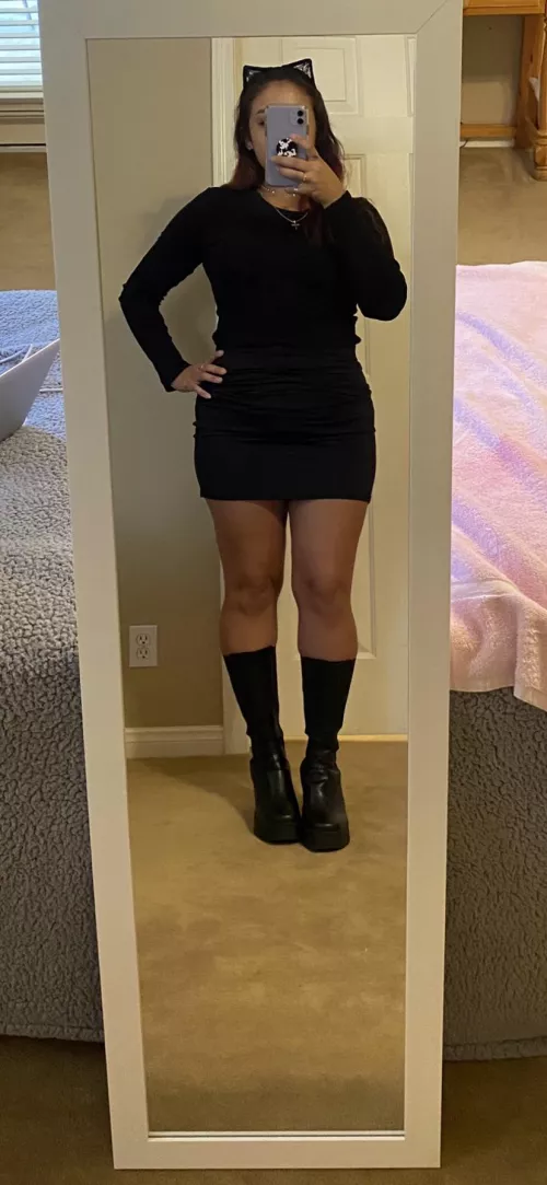 5ft tall 🤓😊 by stoneeyqueen