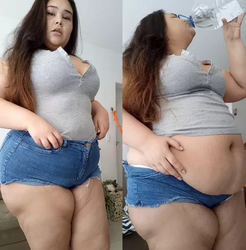 5L water bloating - full video at curvage by thatfatterguineapig
