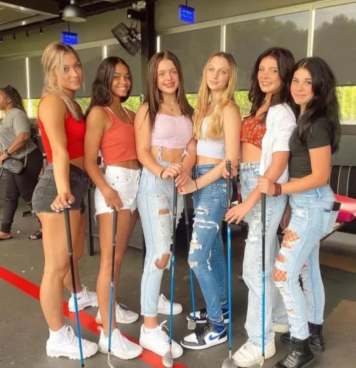 [6] hot girls by Resident-Low-2261