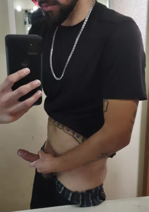 6'2 Hispanic 31 and lots of fun 😉🎄☃️ by xman62xman62