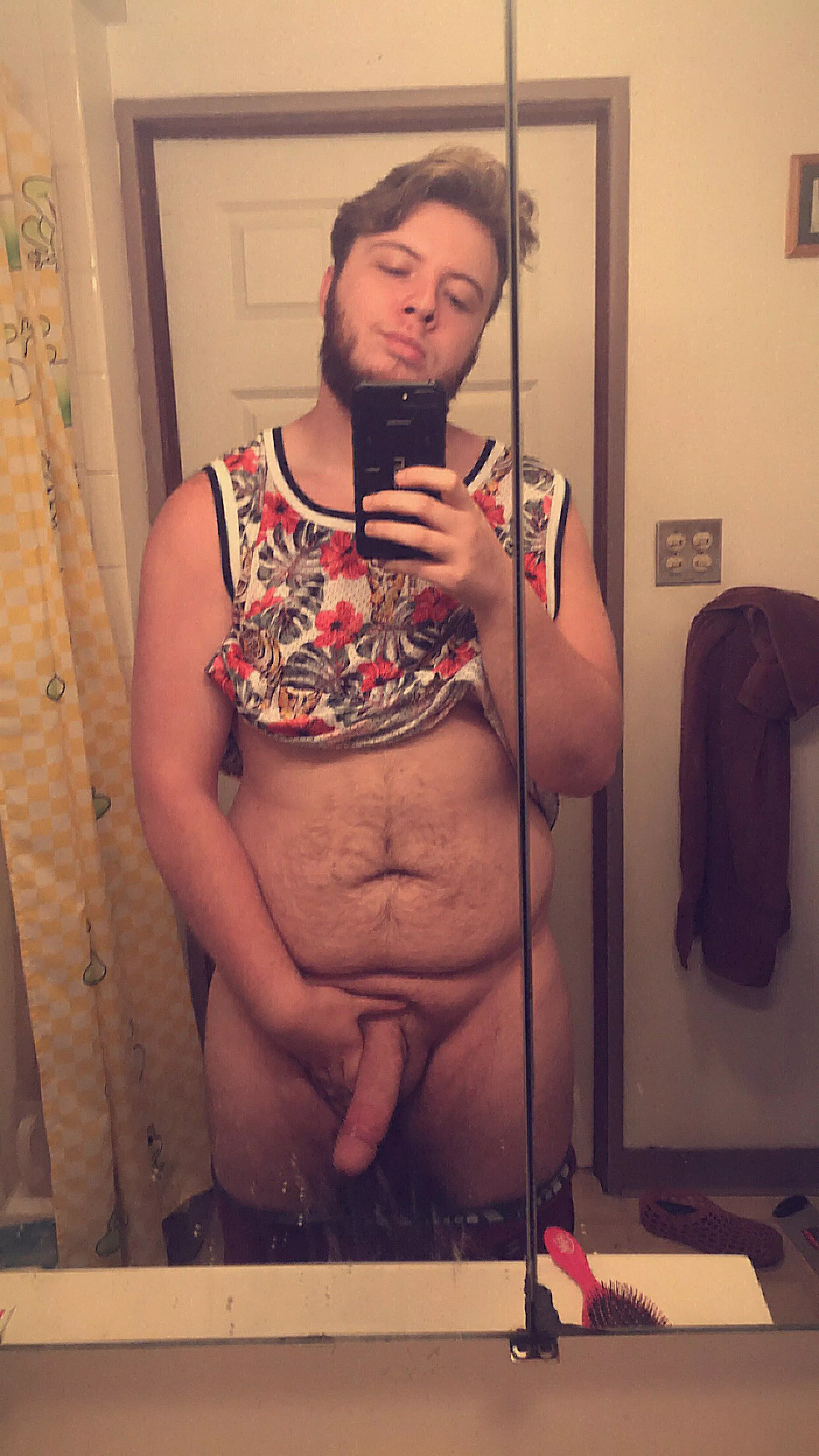6’4 and hung like a horse. posted by throat__fucker