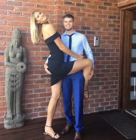 6’5” Carley Mijovic by LikeEmBig919