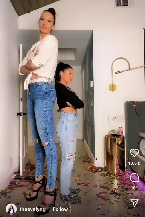 6’8 Ekaterina Lisina 7’2 in heels v 5’3 Evelyn Gonzalez by fcazaldo