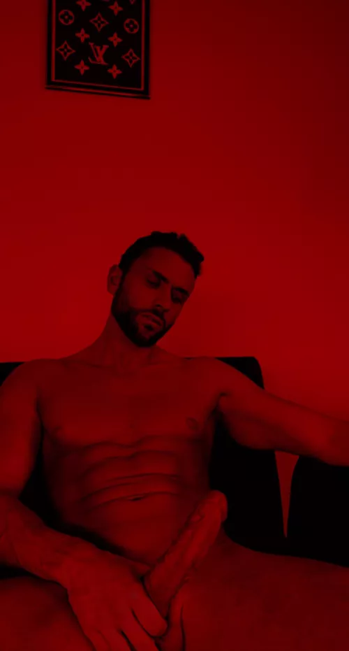 6ft tall and super strong by Benstanton_08