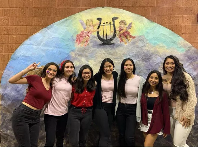 [7] Pick 2 ;) by LightningPenguins