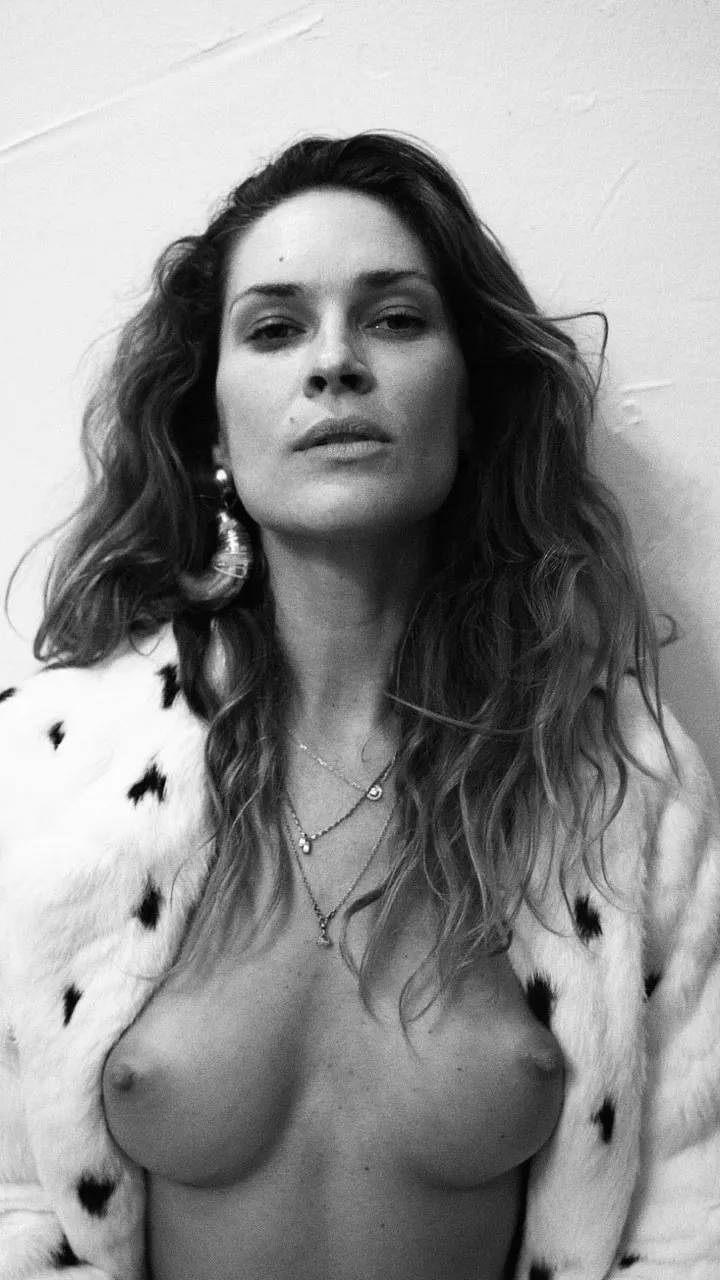 [720x1280] Thorie Magazine Spring 2015 Model Erin Wasson posted by ILoveStockings