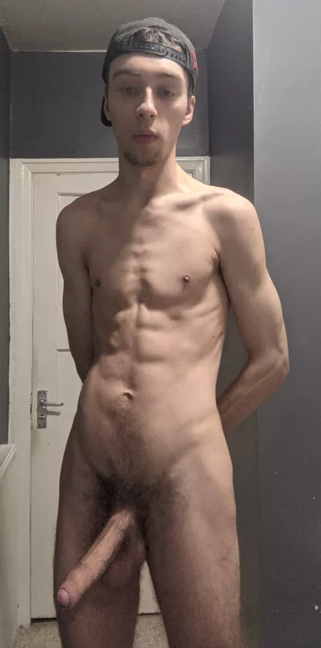 7.5 inches ☺️ by mcw98