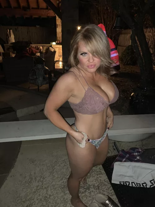 A better pic of mommy in her panties...right before I get in the hottub with nothing on by texas_gypsysoul