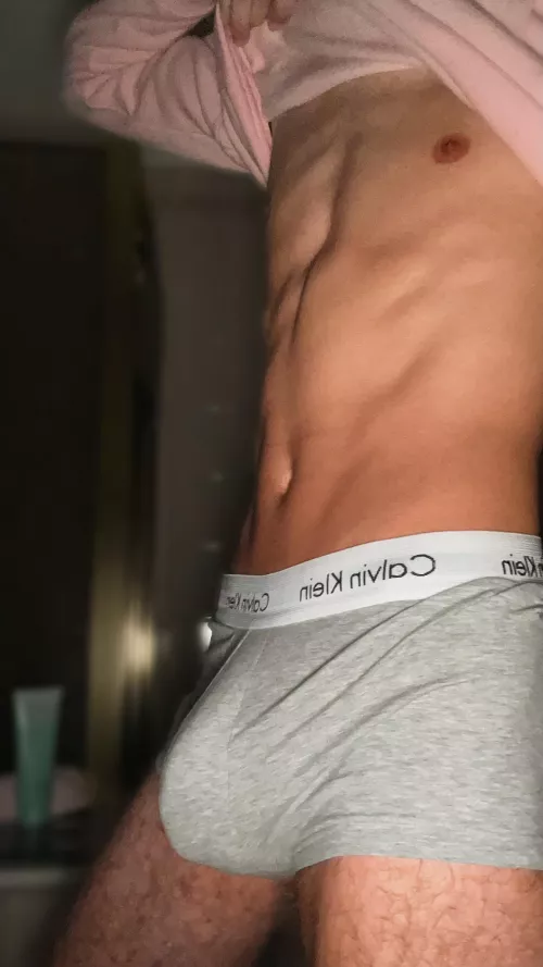 a big bulge isn’t it 😈 by mattyzeb