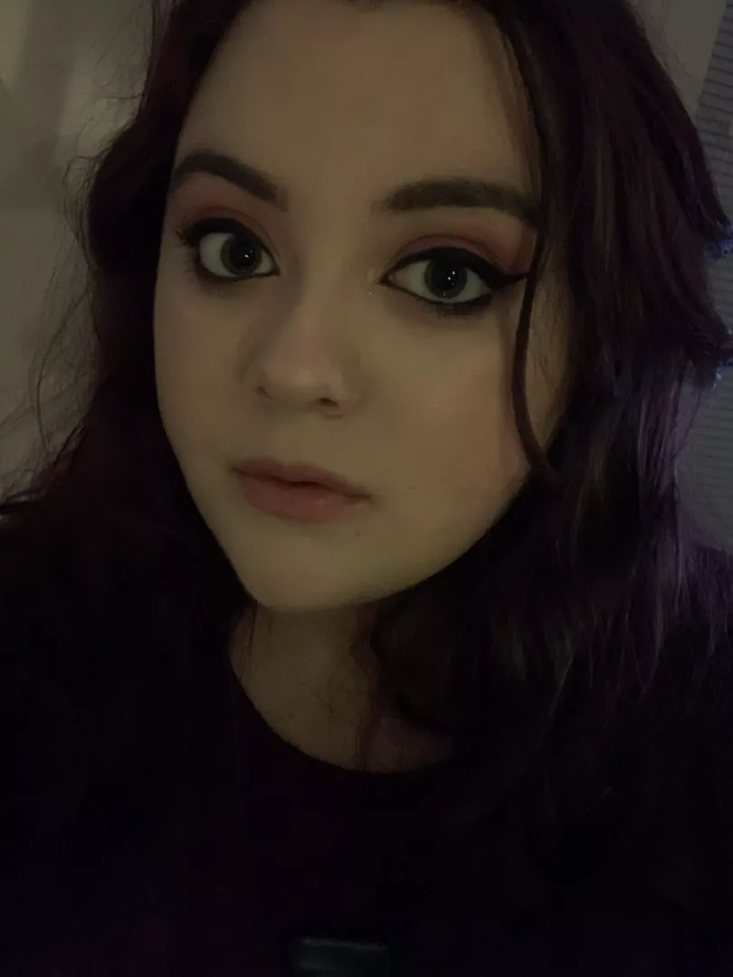 a bit dark but i hope you appreciate the eyeliner ;) posted by od100