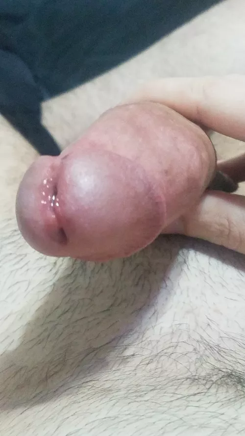 A bit wet 💦 by stichonchest