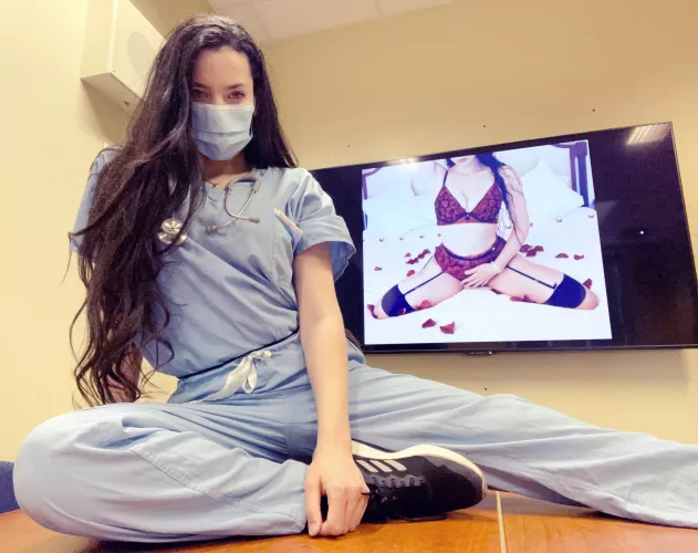 A boss at work, a beast in bed, best kind of double-faced b*tch! by boknif3rbgrt