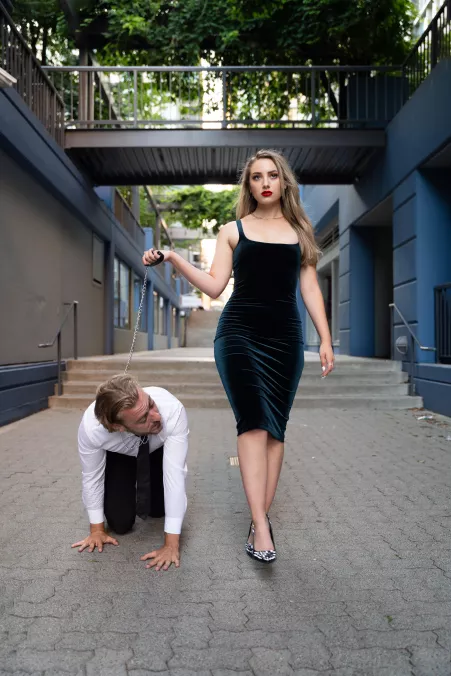 A casual stroll with My pet 🖤 [oc] by worshipavaonyx