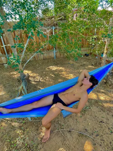 A chill Saturday by Jamesk1msey8