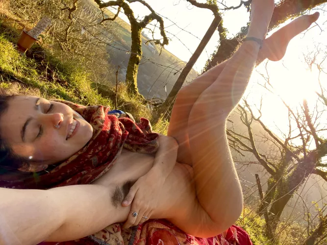 A clear still day in this Welsh valley is surprisingly warm. Winter love ❄️ 💕 by lolasrosebud