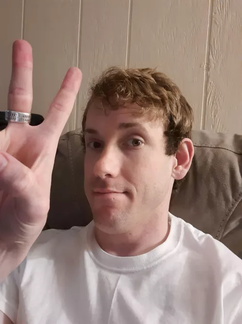 A cool lesbian gave me the best haircut I've ever had today by latenitelite