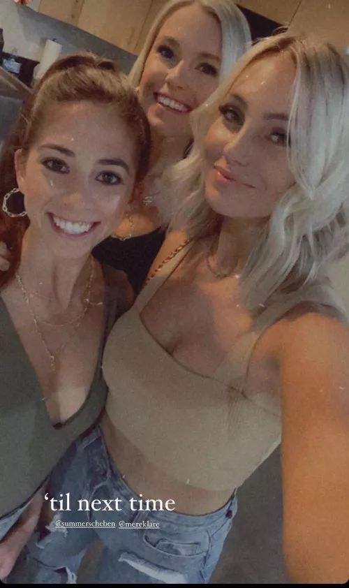 A couple cuties by _SReZZaRB