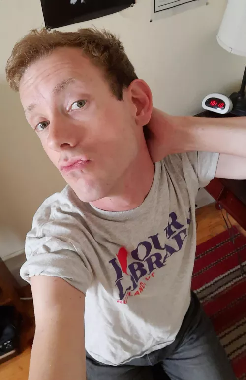 A cute boy said I have a nice face, so here by latenitelite