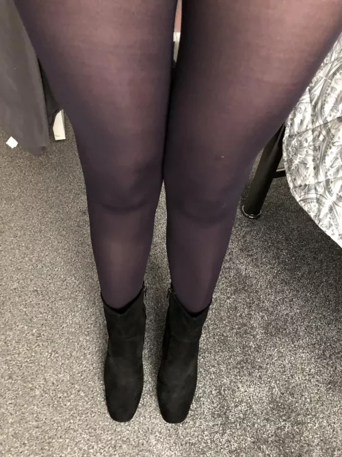 A day for opaque tights and boots 😘 by Misstights