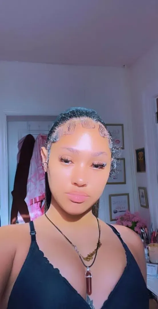 A Dominican girl willing to please BWC posted by yayathejawn