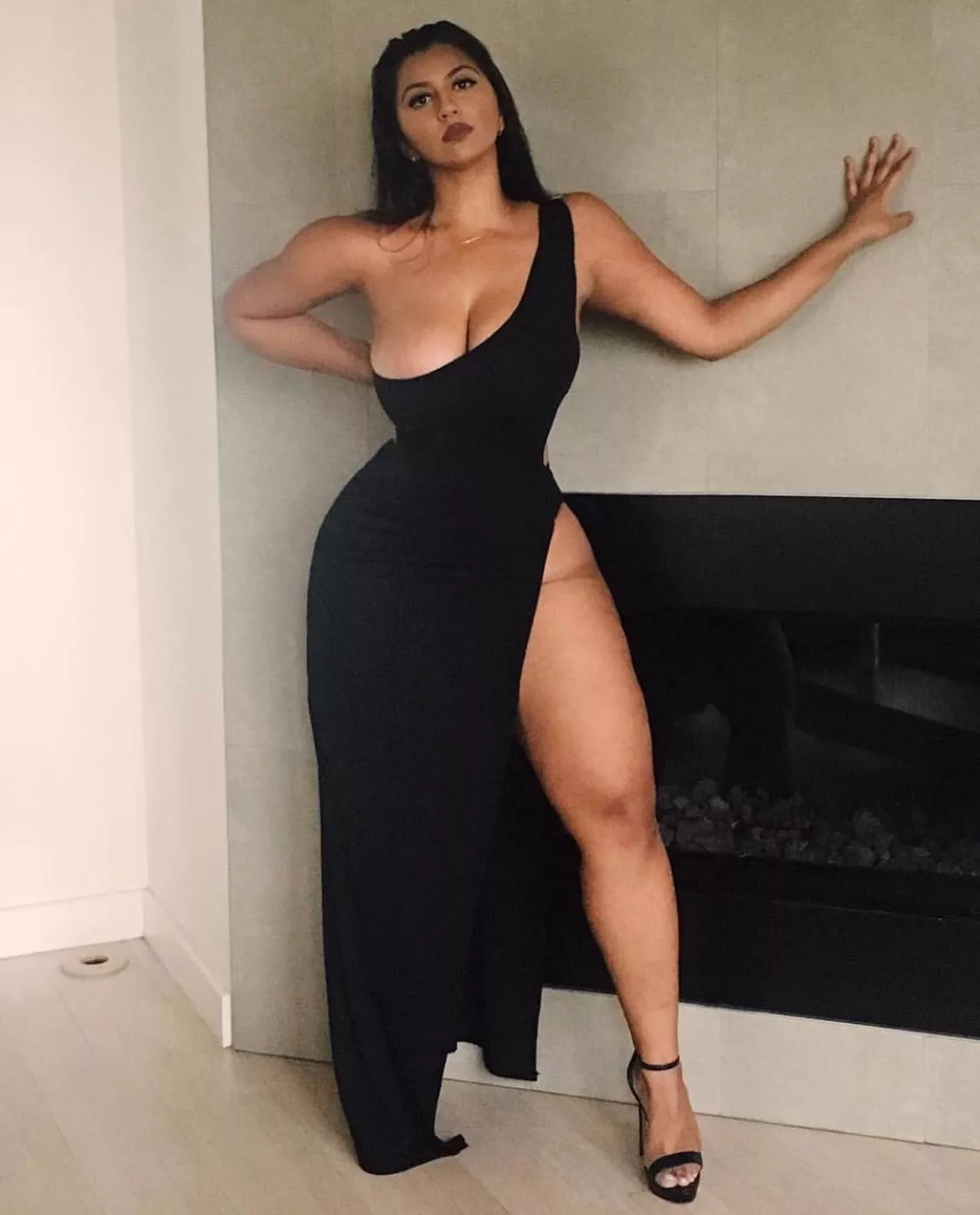 A dress to remember! posted by curiositydonepeaked