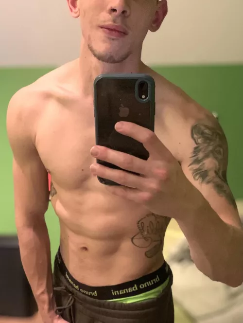 A Girl texted me to try this sub out. So here I go 😋✌🏻 by DeletoBlue76