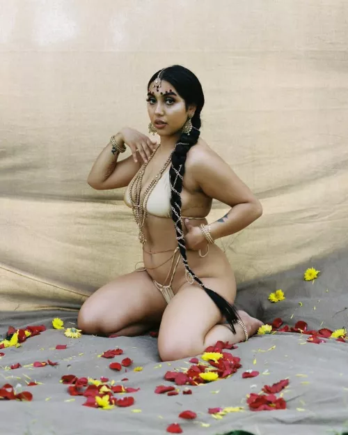 A goddess among humans by Boomshakhalaka