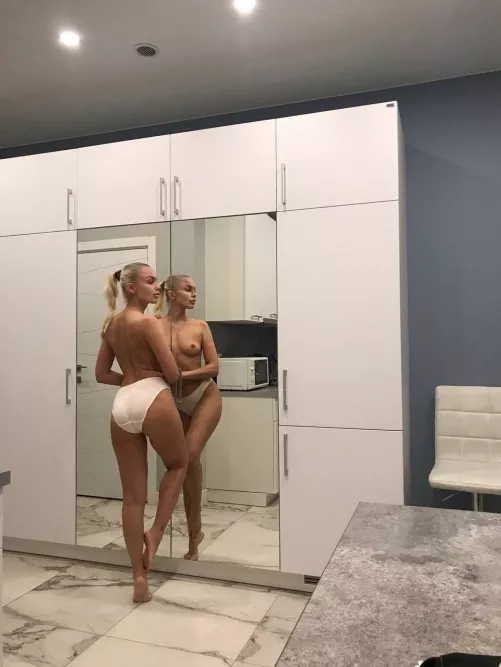 A good camera is not enough for a good shot. The main thing is a hot girl by seaprunebeforesunset