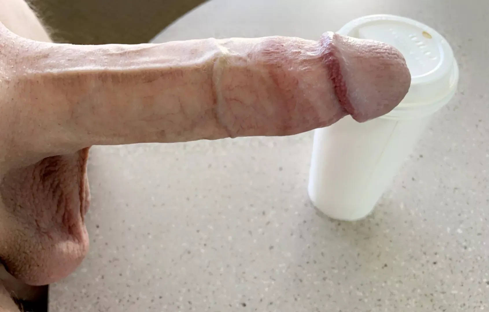 A gorgeous day for some s[m]ooth, black coffee and smooth white [40s] cock. Any women want a taste? posted by BN-forfun