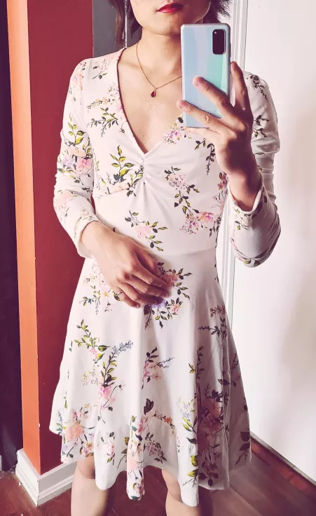 A lesbian with nothing to do with her hands... by alyssa_oolong