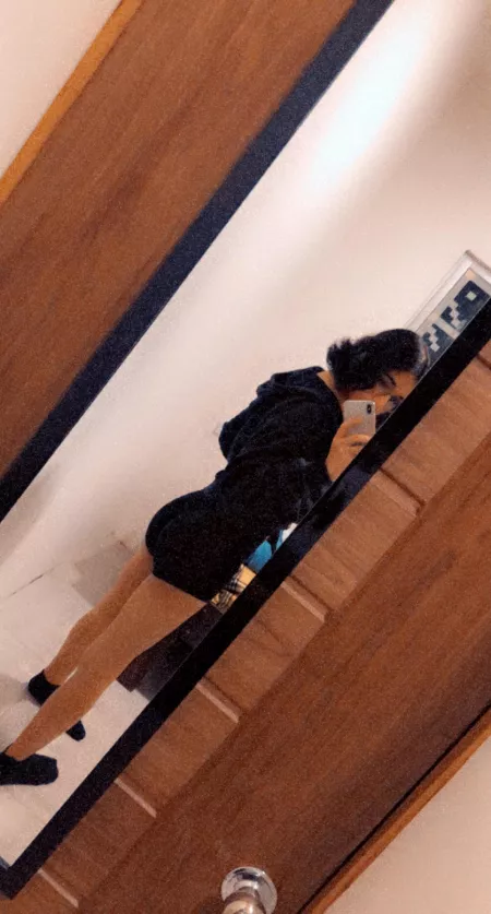 A little booty :3 by oryon-337