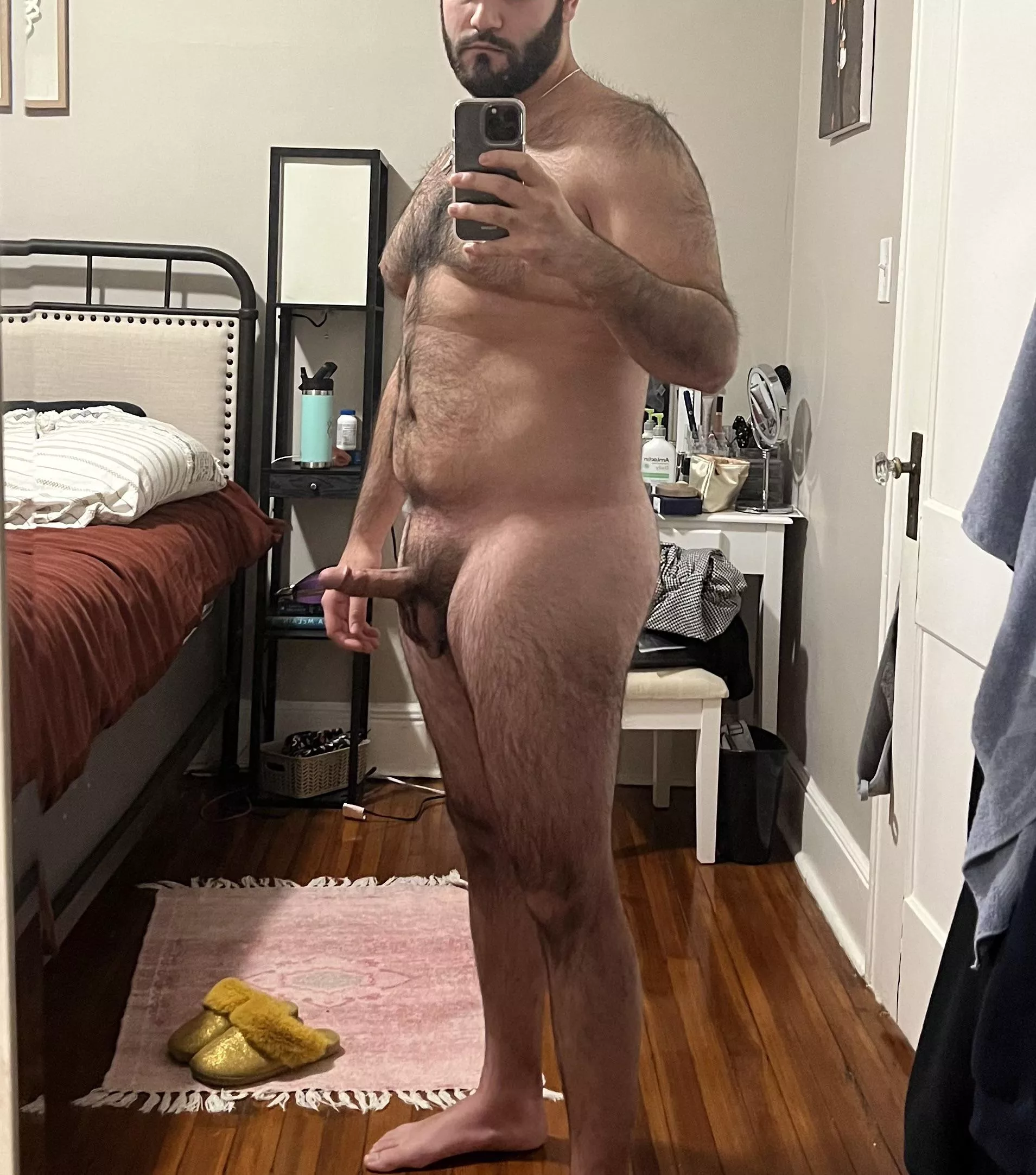 A little drunk, a little bored, a little horny. Who’s with me? posted by arpro2332