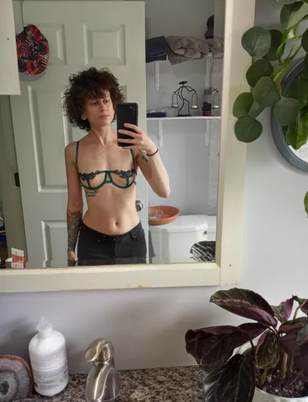 A little femi-boi energy to start the week by LayneeDivinee