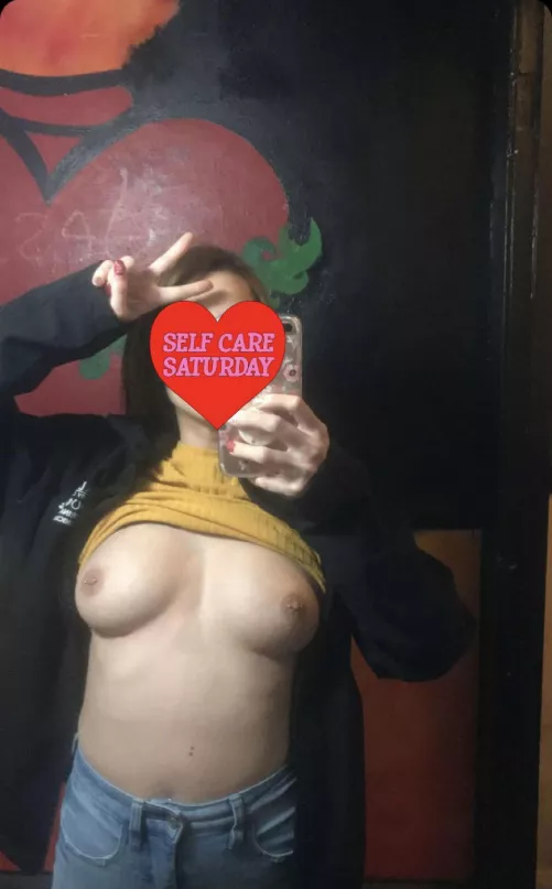 A little flash for your Saturday by Outrageous-Flow377