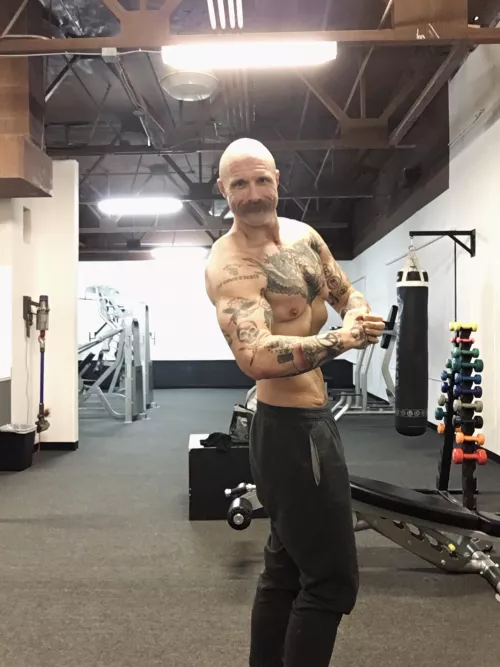 A little milder than my norm but was feeling great after my workout tonight by HansVonHung