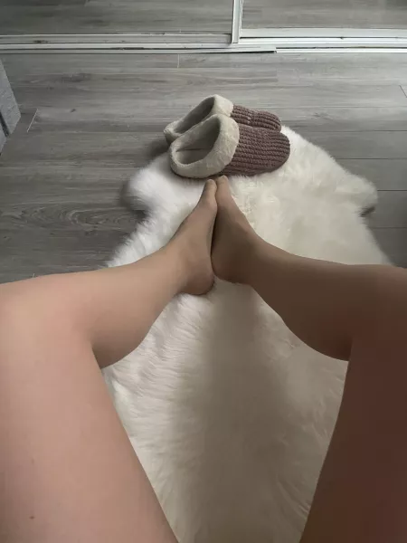 A little one for my slipper boys 😘 by Misstights