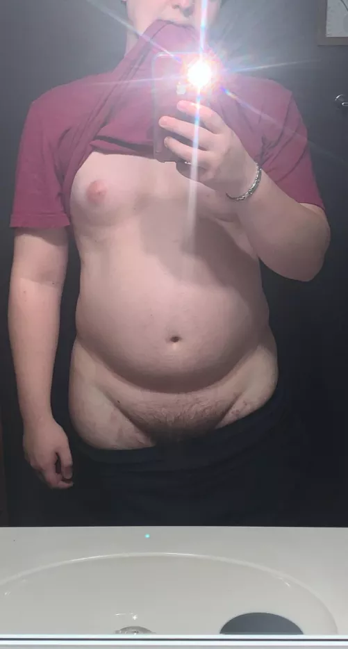 A little peek for a Thursday night by VoidKiller123